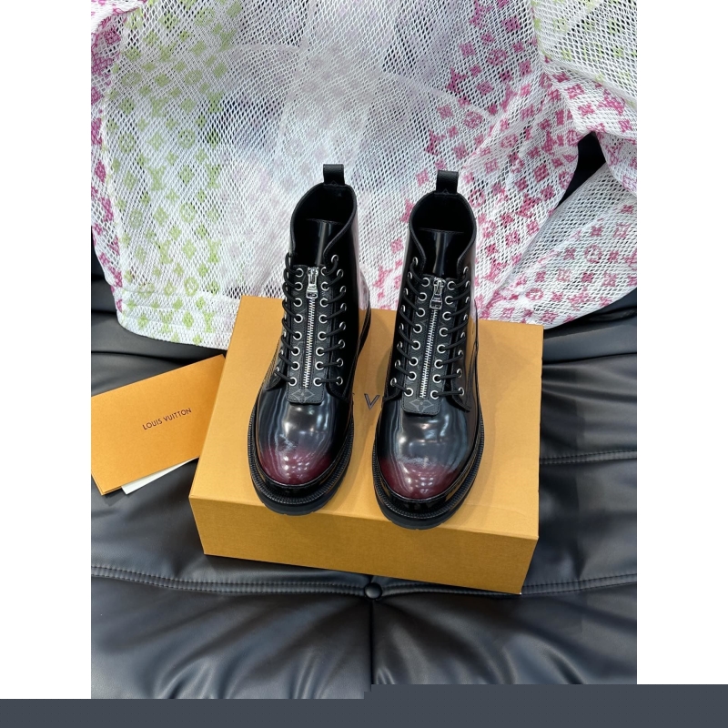 l**is V*t*n boots